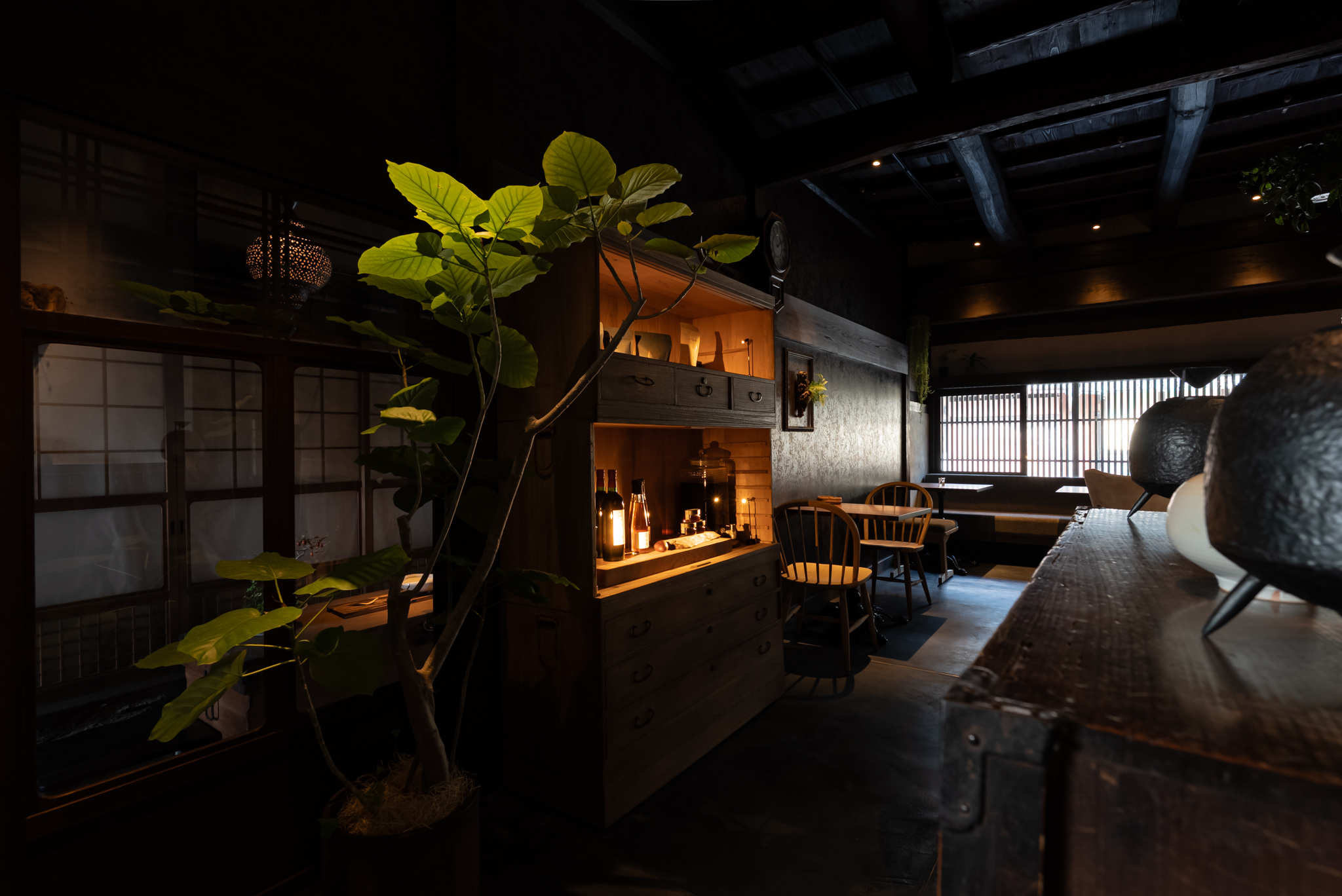 茶房 花井屋弥右エ衛門 店内